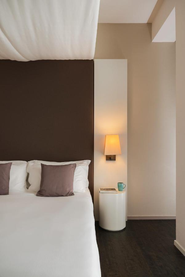 Hotel Ines กัตตอลิกา ภายนอก รูปภาพ