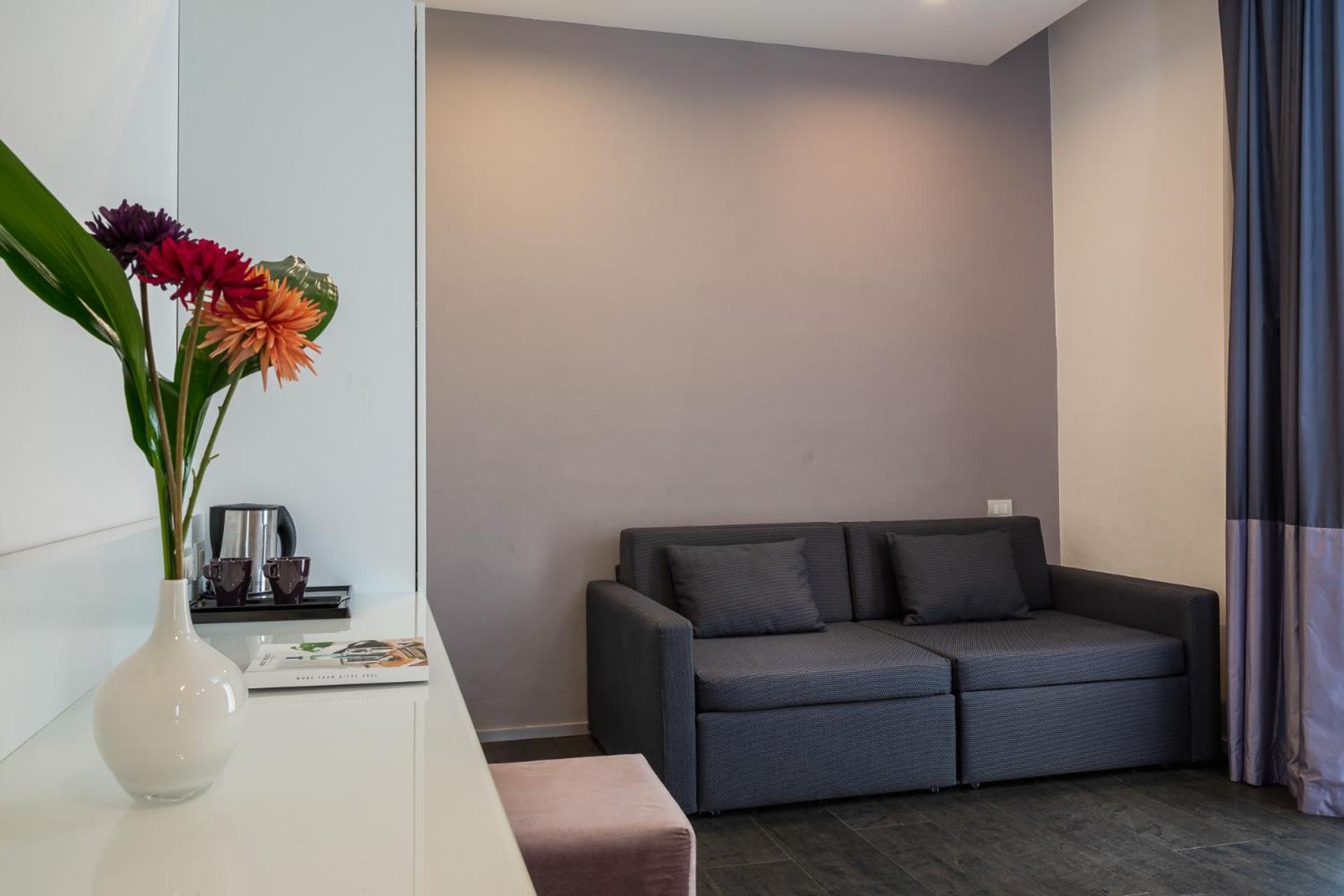 Hotel Ines กัตตอลิกา ภายนอก รูปภาพ